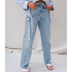 AGOLDE Criss-Cross Jeans in Suburbia